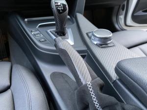 BMW 330i xDrive Touring M Sport 2017 года  (NA)